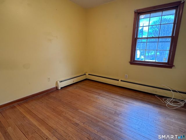 105 Ursini Drive, Hamden, CT 06514