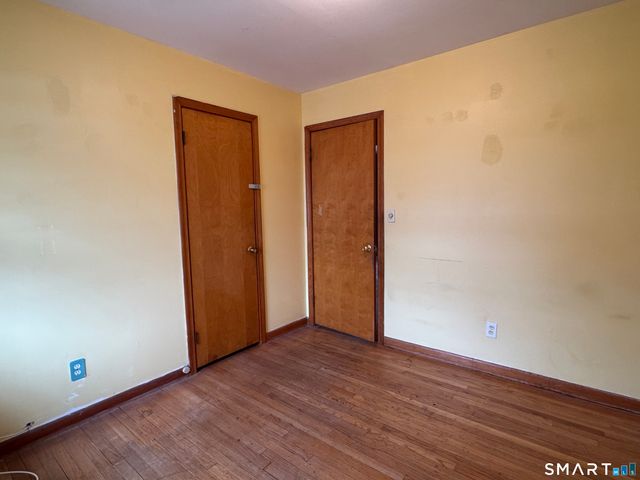 105 Ursini Drive, Hamden, CT 06514