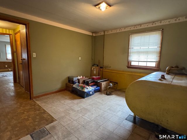 105 Ursini Drive, Hamden, CT 06514