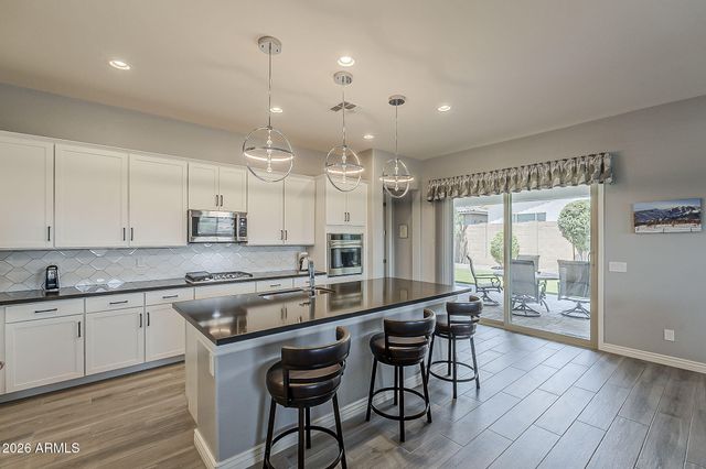 14114 W SMOKETREE Drive, Surprise, AZ 85387