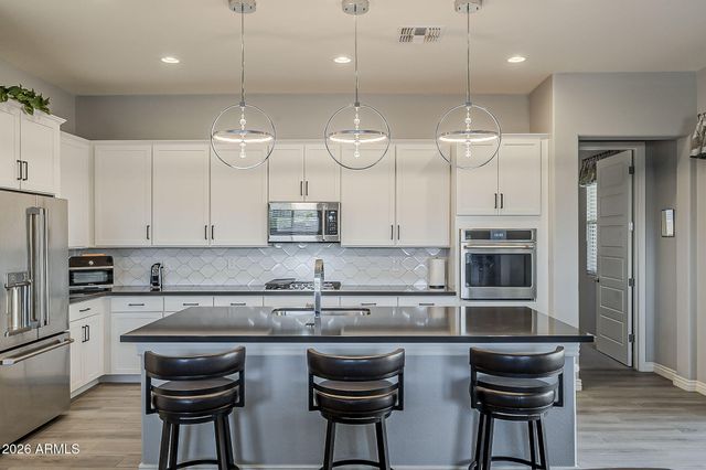 14114 W SMOKETREE Drive, Surprise, AZ 85387