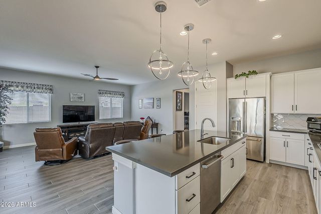 14114 W SMOKETREE Drive, Surprise, AZ 85387