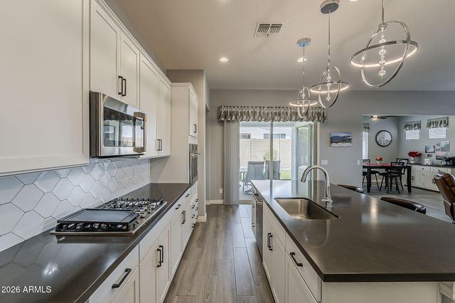 14114 W SMOKETREE Drive, Surprise, AZ 85387