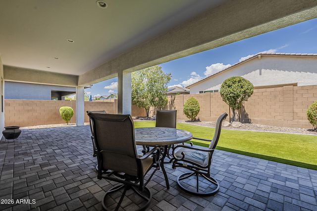 14114 W SMOKETREE Drive, Surprise, AZ 85387