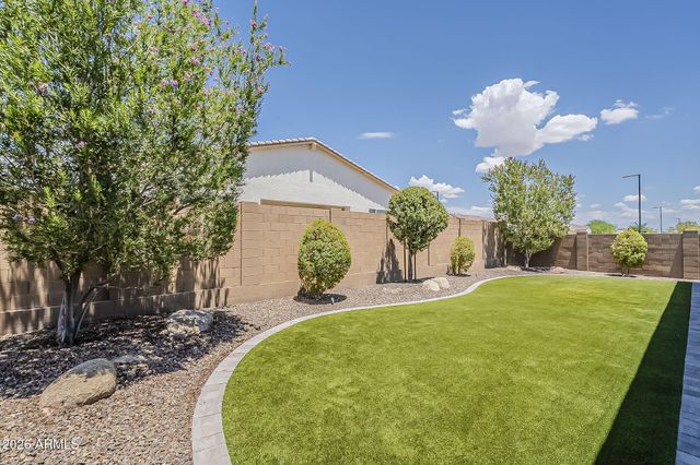 14114 W SMOKETREE Drive, Surprise, AZ 85387
