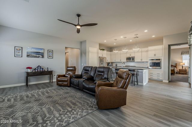 14114 W SMOKETREE Drive, Surprise, AZ 85387