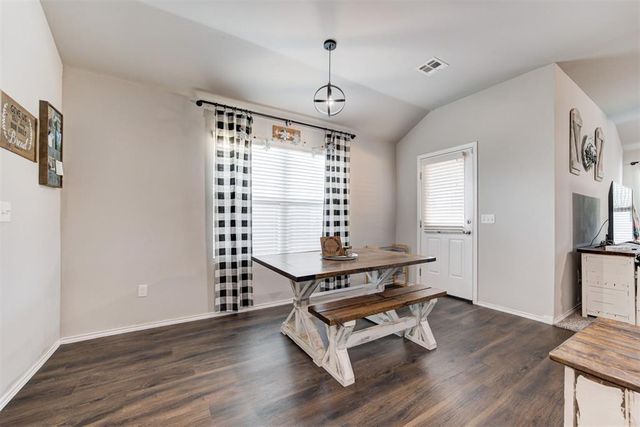 1812 W Antler Way, Mustang, OK 73064