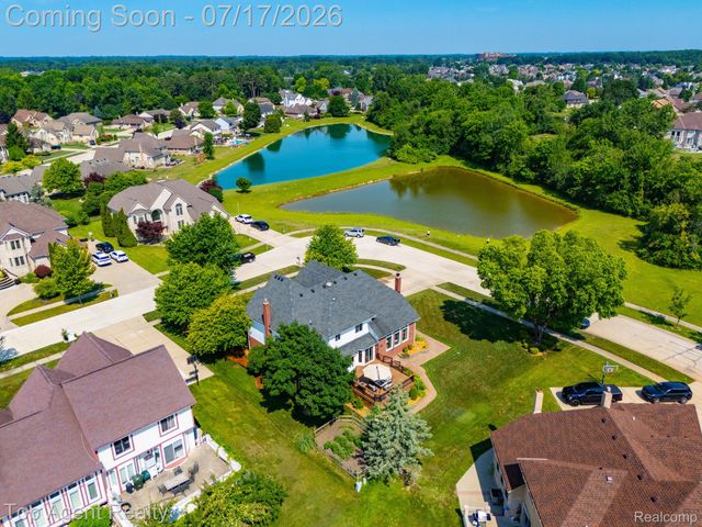 42316 Locklin Drive, Sterling Heights, MI 48314