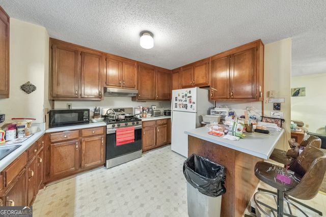 4021 Oak Stone Drive, Douglasville, GA 30135