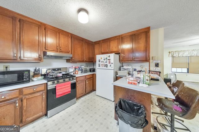 4021 Oak Stone Drive, Douglasville, GA 30135