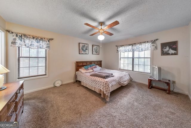 4021 Oak Stone Drive, Douglasville, GA 30135