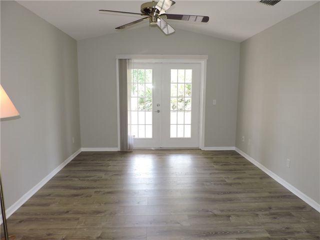 671 Concha Drive, Sebastian, FL 32958