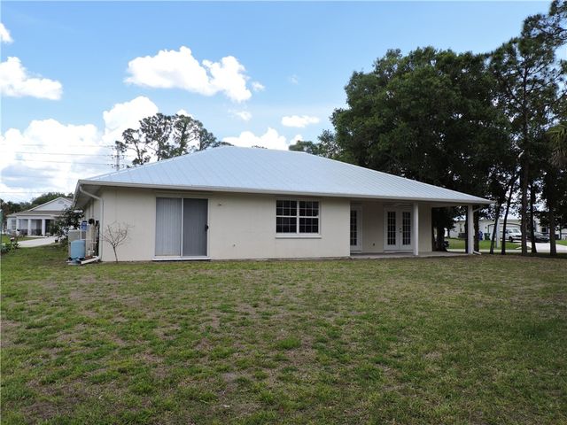 671 Concha Drive, Sebastian, FL 32958