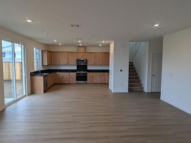 1587 Greeley Way, Gilroy, CA 95020