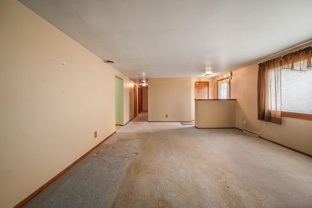 756 S 375 W, Hebron, IN 46341