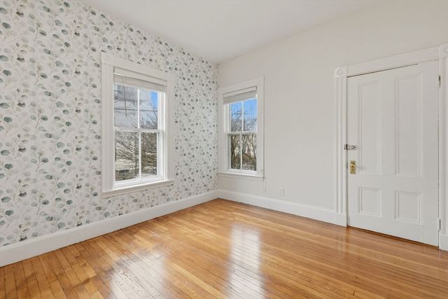 48 Springfield St, Somerville, MA 02143