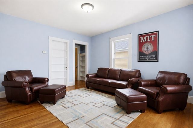 48 Springfield St, Somerville, MA 02143