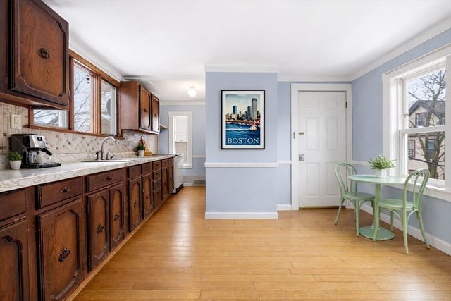 48 Springfield St, Somerville, MA 02143