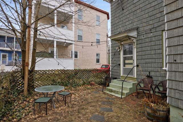 48 Springfield St, Somerville, MA 02143