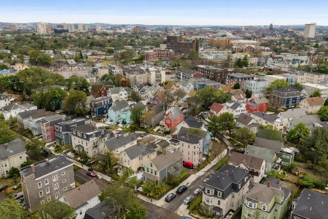 48 Springfield St, Somerville, MA 02143