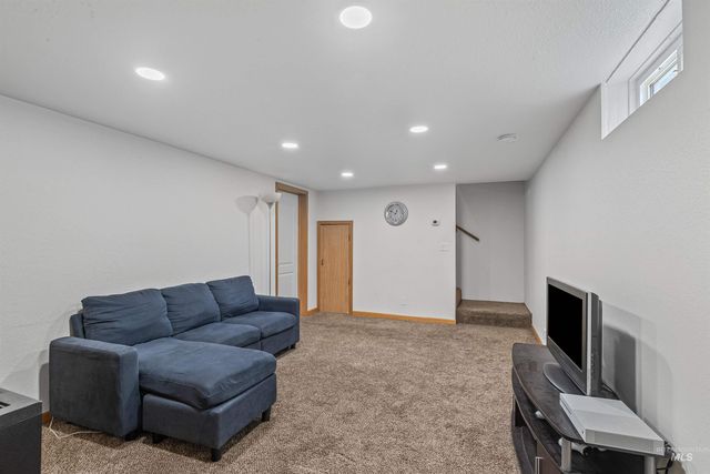 314 Ponderosa Ct, Pierce, ID 83546