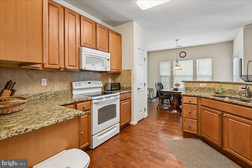 Image 13 of property listing at 11125 CHAMBERS CT #D, Woodstock, MD 21163