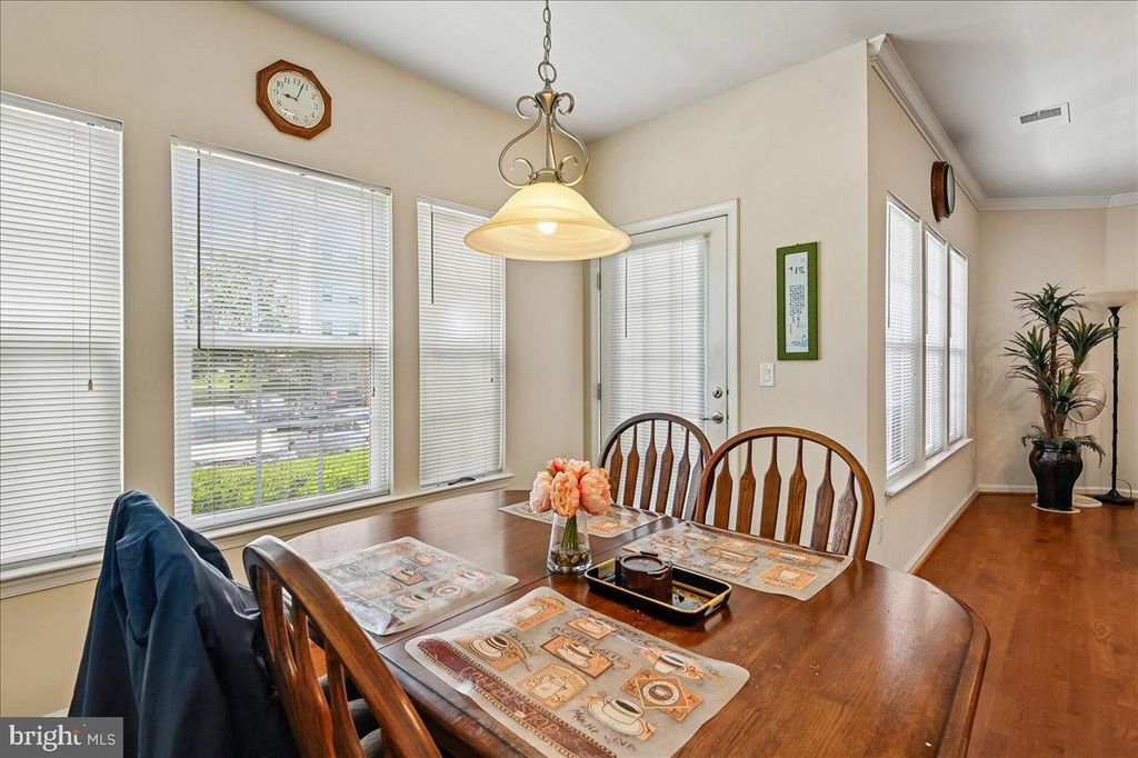 Image 16 of property listing at 11125 CHAMBERS CT #D, Woodstock, MD 21163