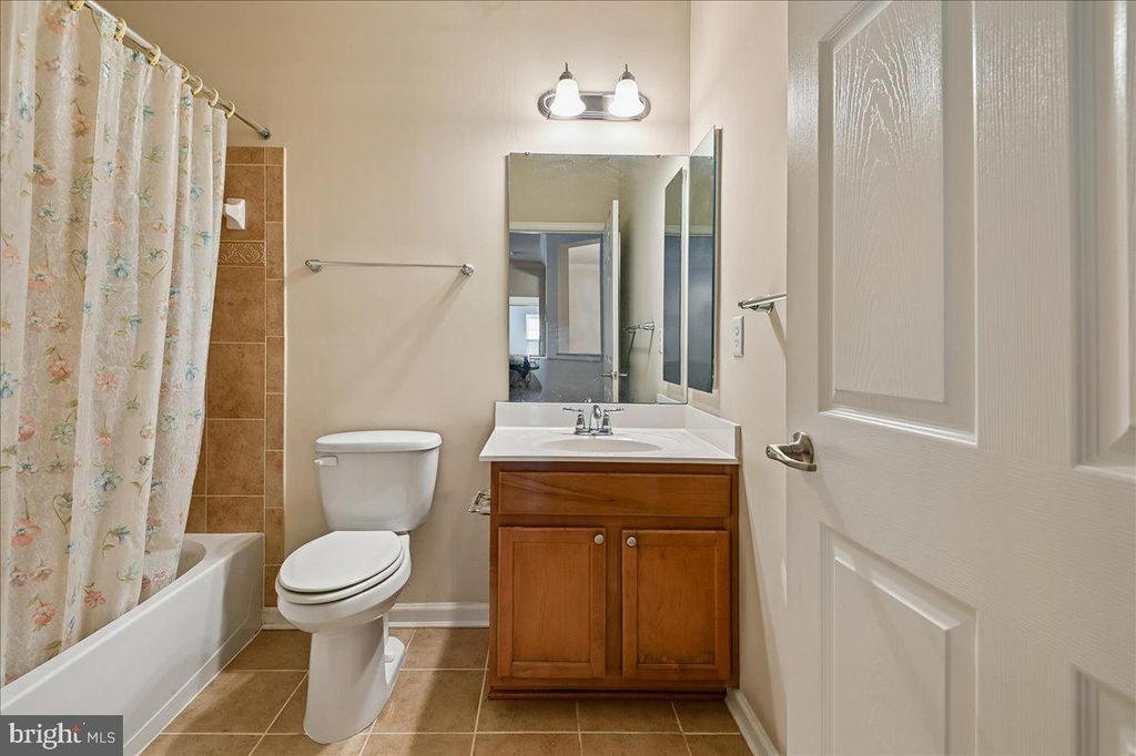 Image 25 of property listing at 11125 CHAMBERS CT #D, Woodstock, MD 21163