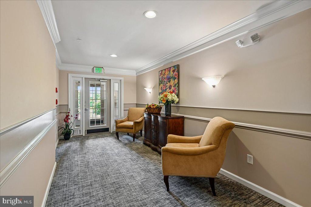 Image 3 of property listing at 11125 CHAMBERS CT #D, Woodstock, MD 21163