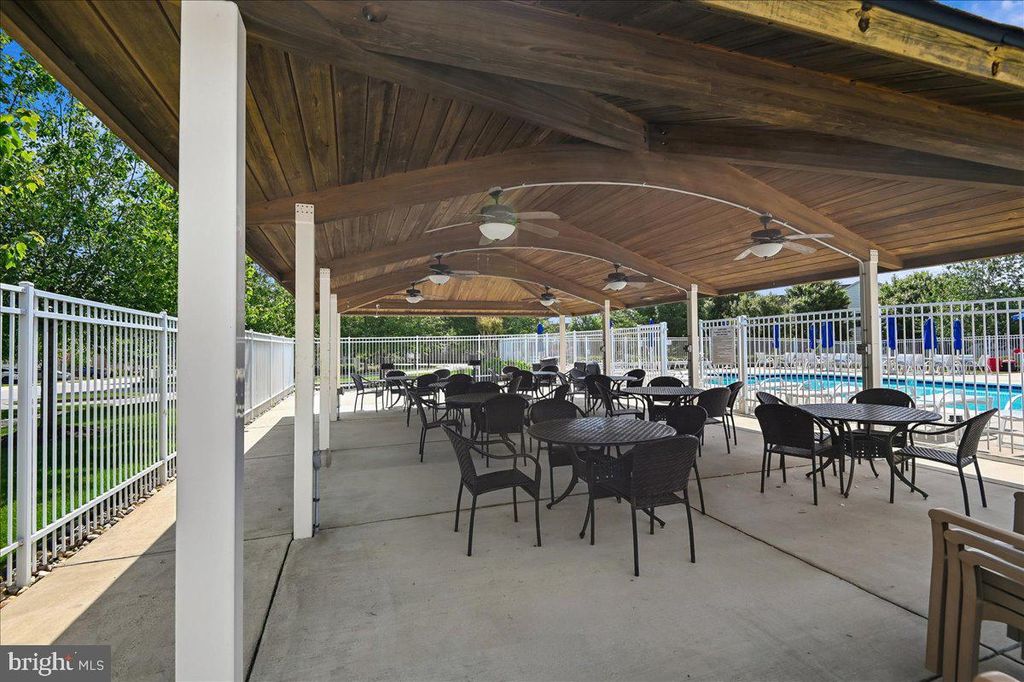 Image 34 of property listing at 11125 CHAMBERS CT #D, Woodstock, MD 21163