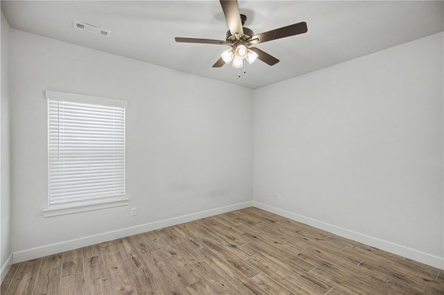 1701 Cherrie Street, Bentonville, AR 72713