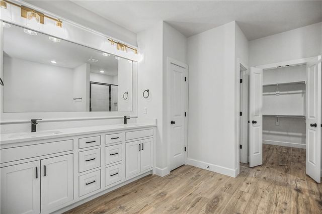 1701 Cherrie Street, Bentonville, AR 72713
