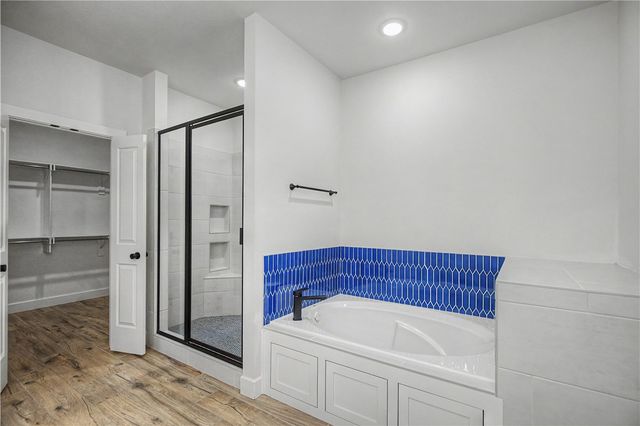 1701 Cherrie Street, Bentonville, AR 72713
