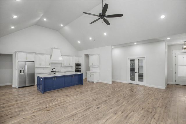 1701 Cherrie Street, Bentonville, AR 72713
