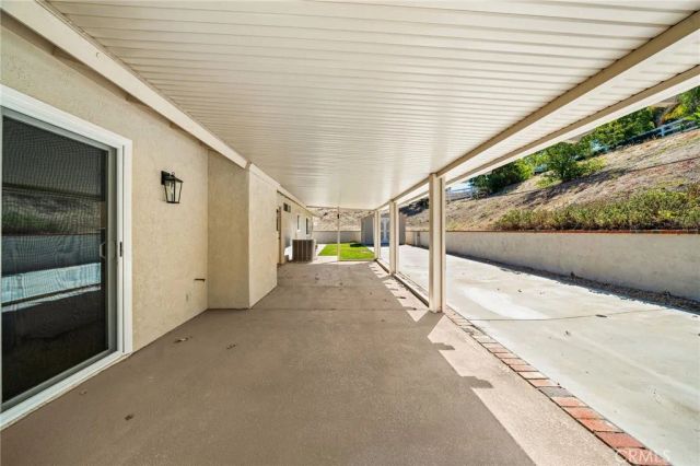 31100 Avenida Buena Suerte, Temecula, CA 92591
