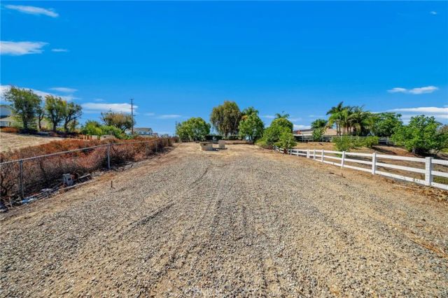 31100 Avenida Buena Suerte, Temecula, CA 92591