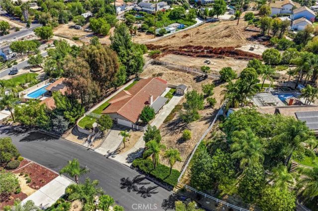 31100 Avenida Buena Suerte, Temecula, CA 92591