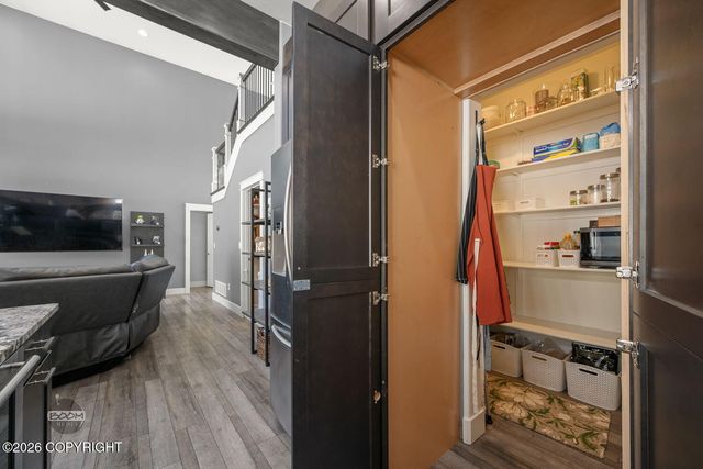 6425 E Brainard Circle, Wasilla, AK 99654