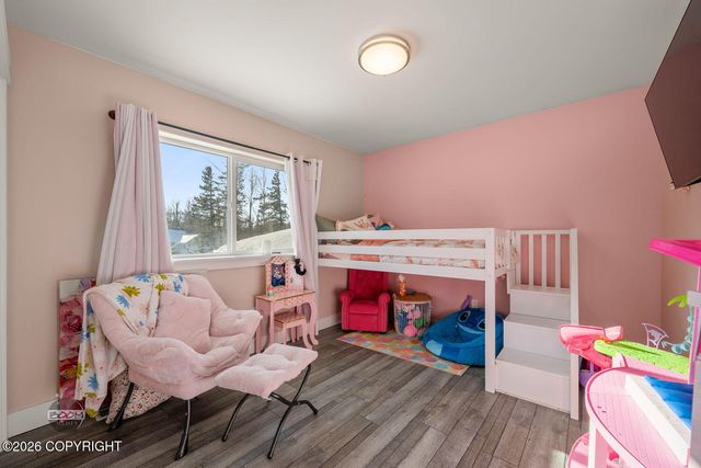 6425 E Brainard Circle, Wasilla, AK 99654