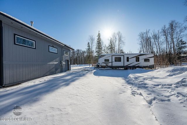 6425 E Brainard Circle, Wasilla, AK 99654