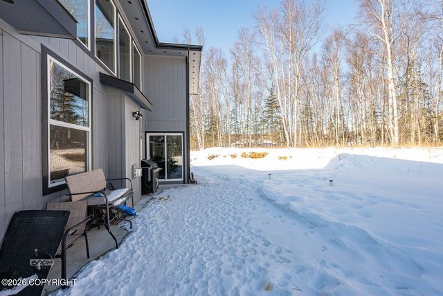 6425 E Brainard Circle, Wasilla, AK 99654