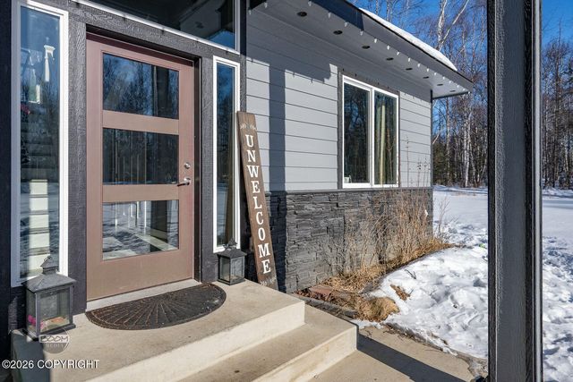 6425 E Brainard Circle, Wasilla, AK 99654