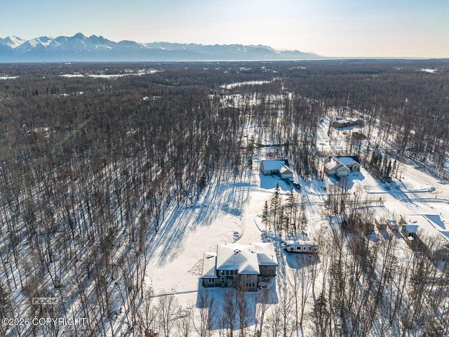 6425 E Brainard Circle, Wasilla, AK 99654