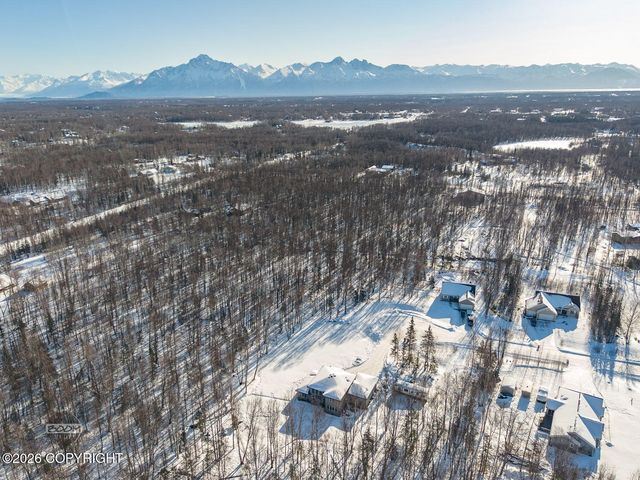 6425 E Brainard Circle, Wasilla, AK 99654