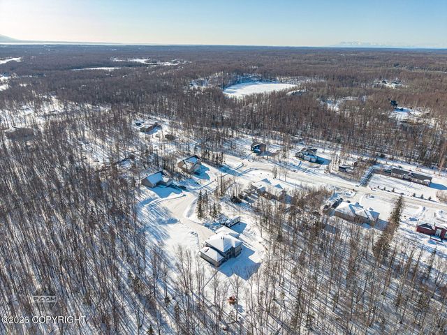 6425 E Brainard Circle, Wasilla, AK 99654