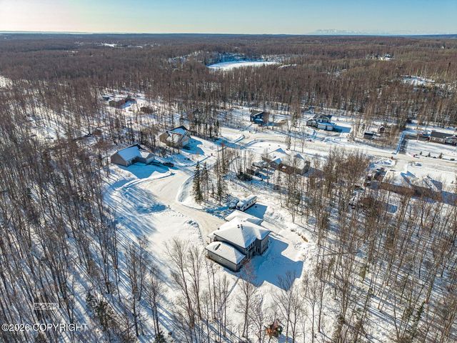 6425 E Brainard Circle, Wasilla, AK 99654