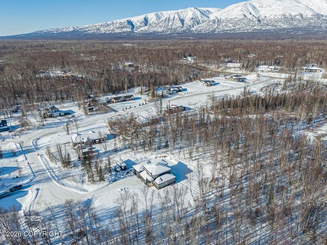 6425 E Brainard Circle, Wasilla, AK 99654