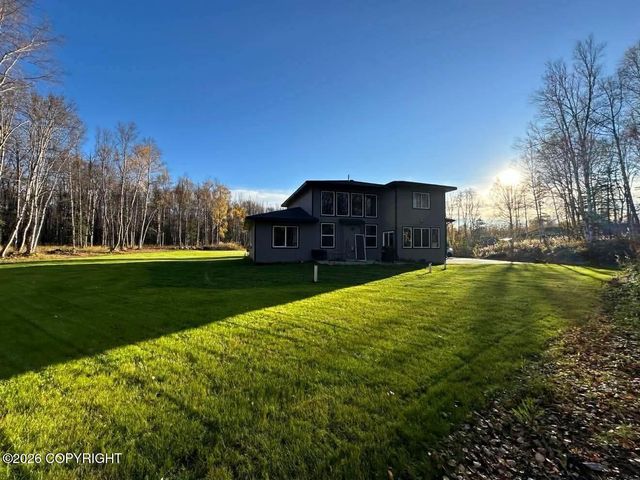 6425 E Brainard Circle, Wasilla, AK 99654