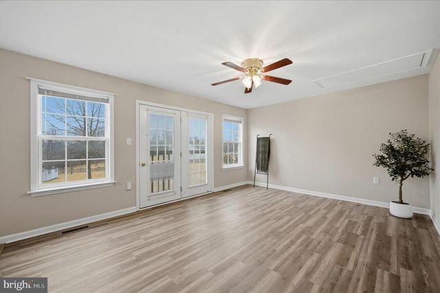 14 GENERAL PRYOR CT, Harpers Ferry, WV 25425