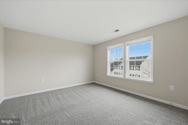 14 GENERAL PRYOR CT, Harpers Ferry, WV 25425